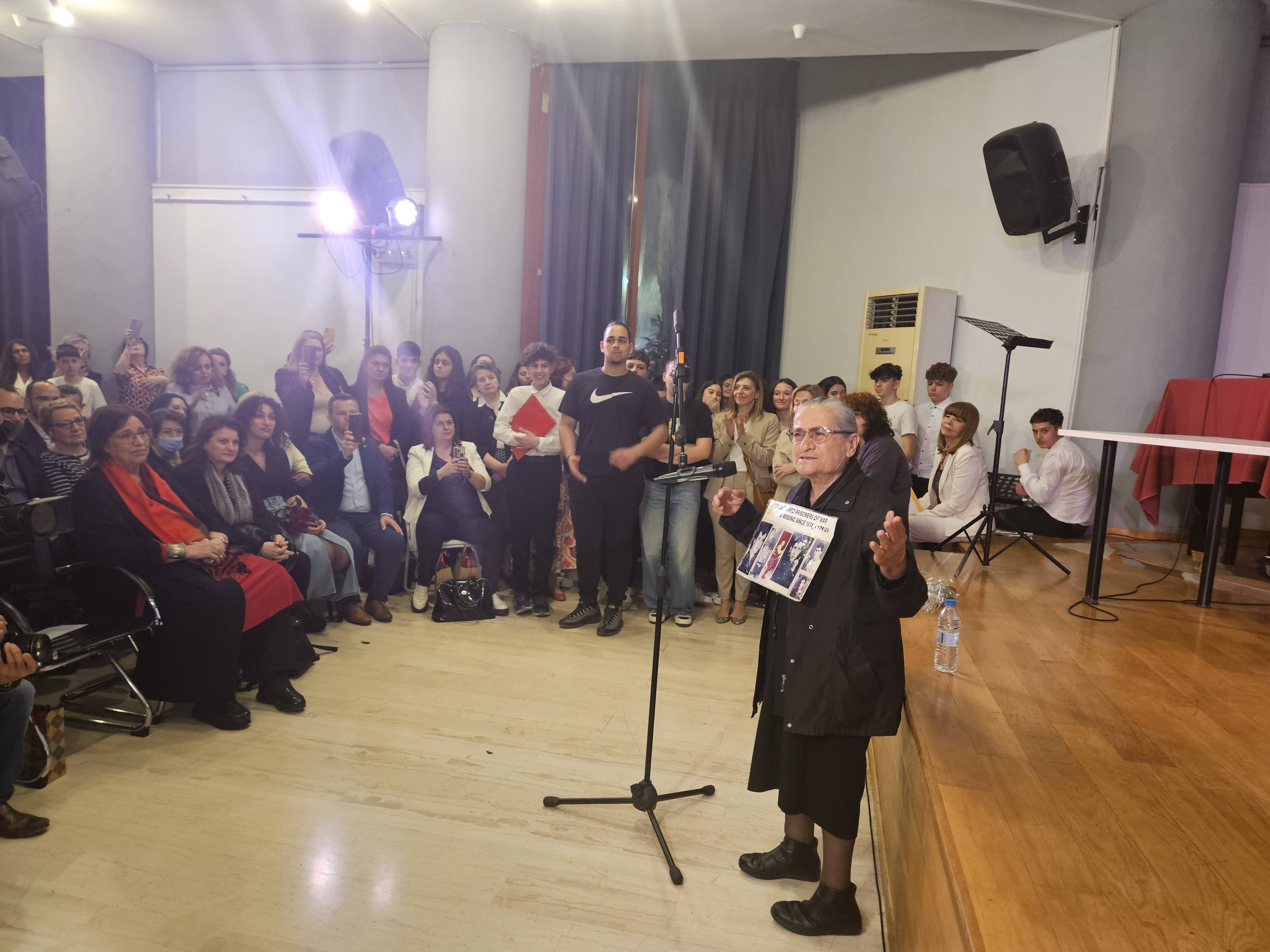 Συγκίνηση και μνήμες στην εκδήλωση για την Χαρίτα Μάντολες