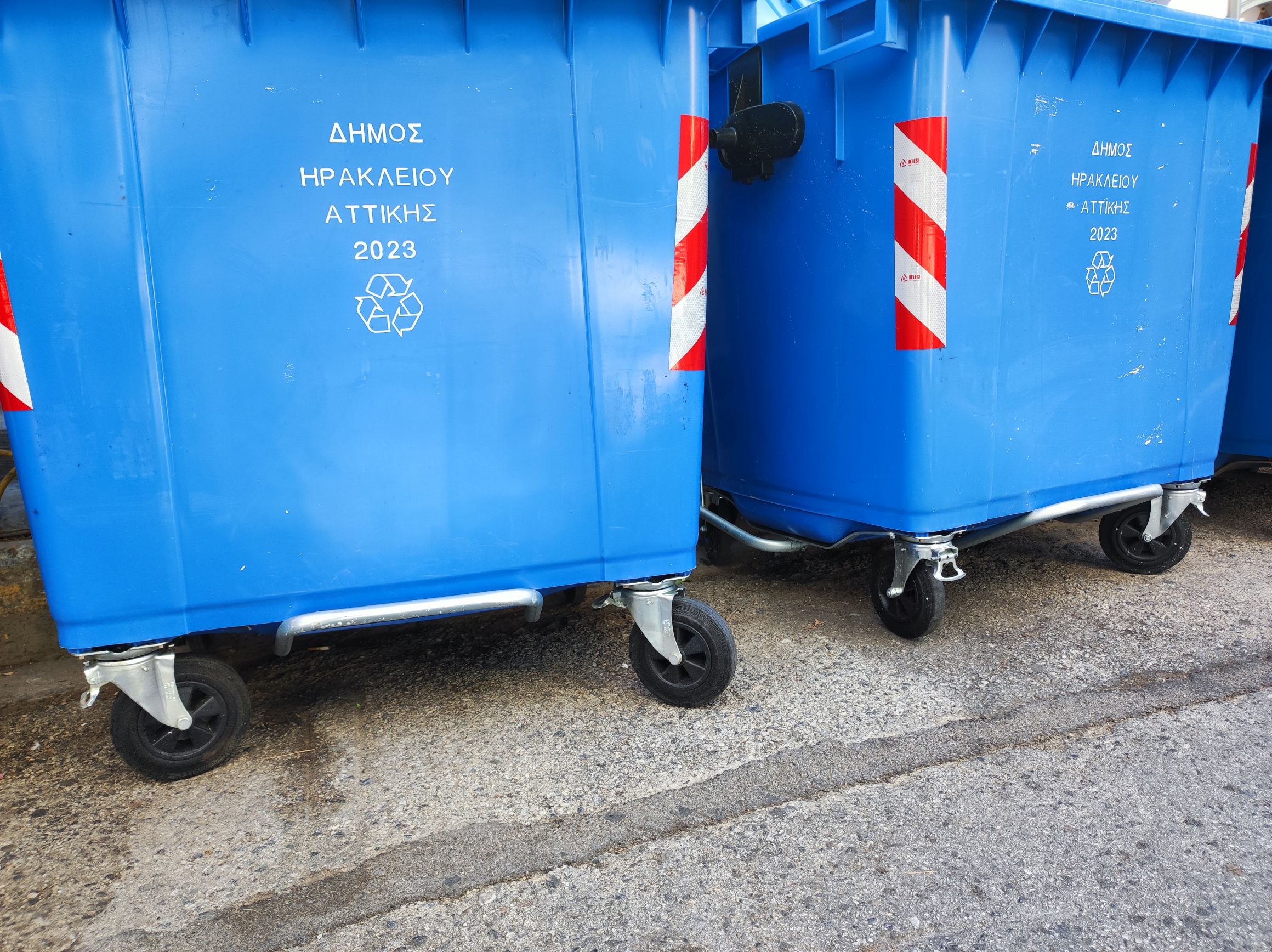 250 νέοι κάδοι στους δρόμους του Δήμου Ηρακλείου Αττικής – έρχονται κι άλλα υπόγεια συστήματα 