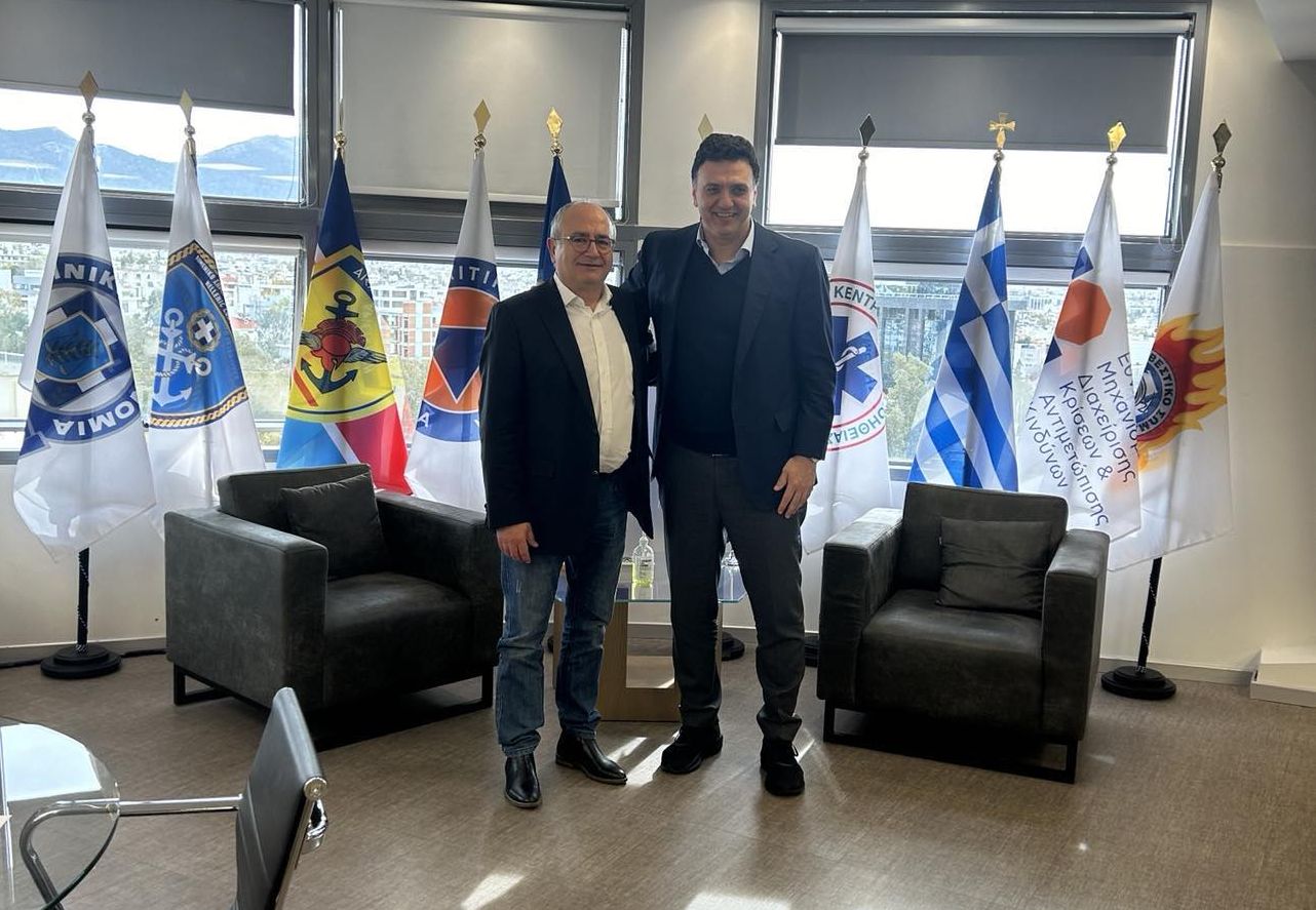 Νίκος Μπάμπαλος και Βασίλης Κικίλιας συμφώνησαν τρόπους να ενισχυθεί η Πολιτική Προστασία στον Δήμο Ηρακλείου Αττικής