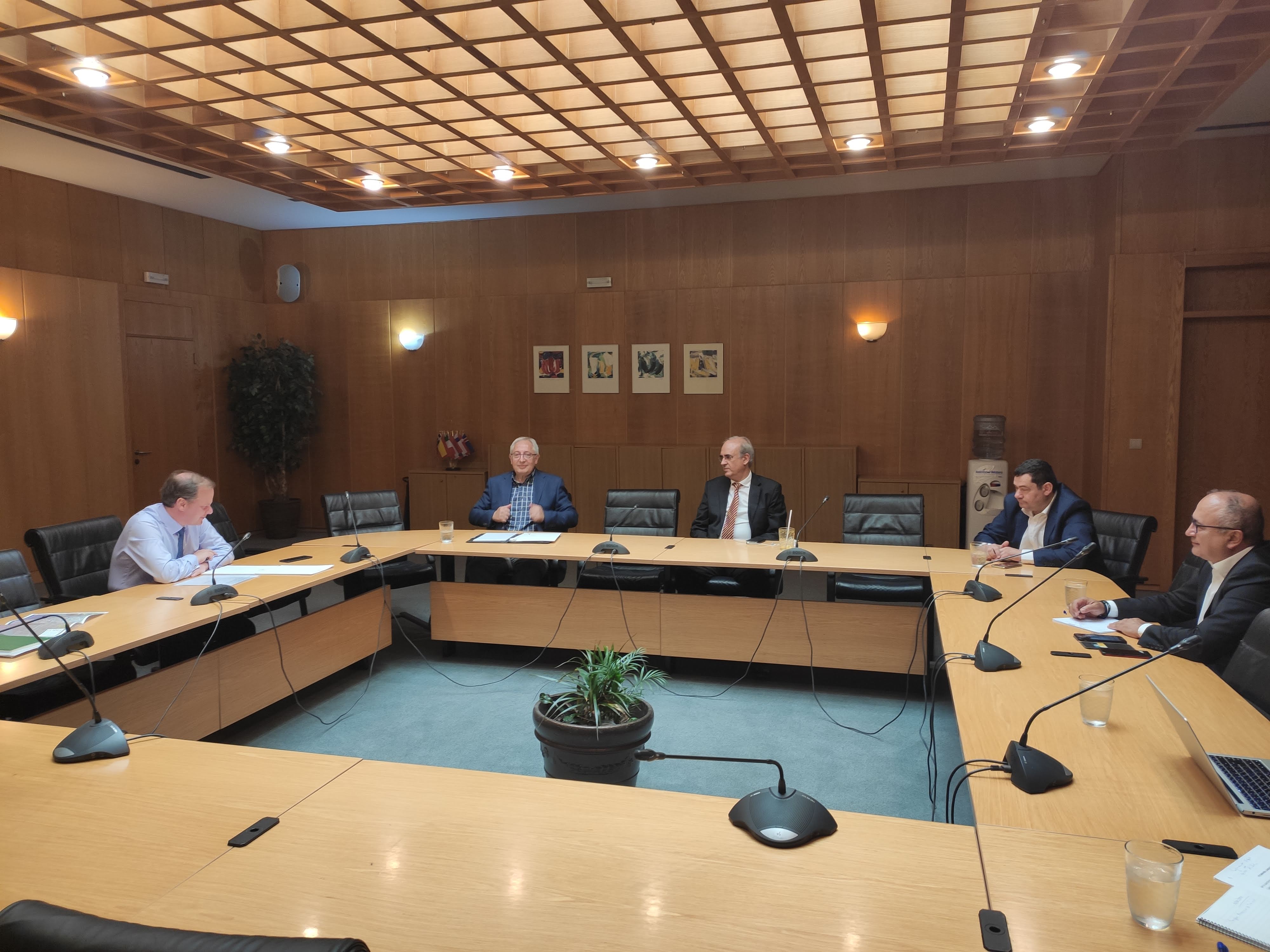 Μεγάλα έργα υποδομών για την διευκόλυνση της μετακίνησης στα Βόρεια Προάστια διεκδικούν δήμαρχοι Αμαρουσίου, Ηρακλείου Αττικής, Λυκόβρυσης - Πεύκης και Κηφισιάς 