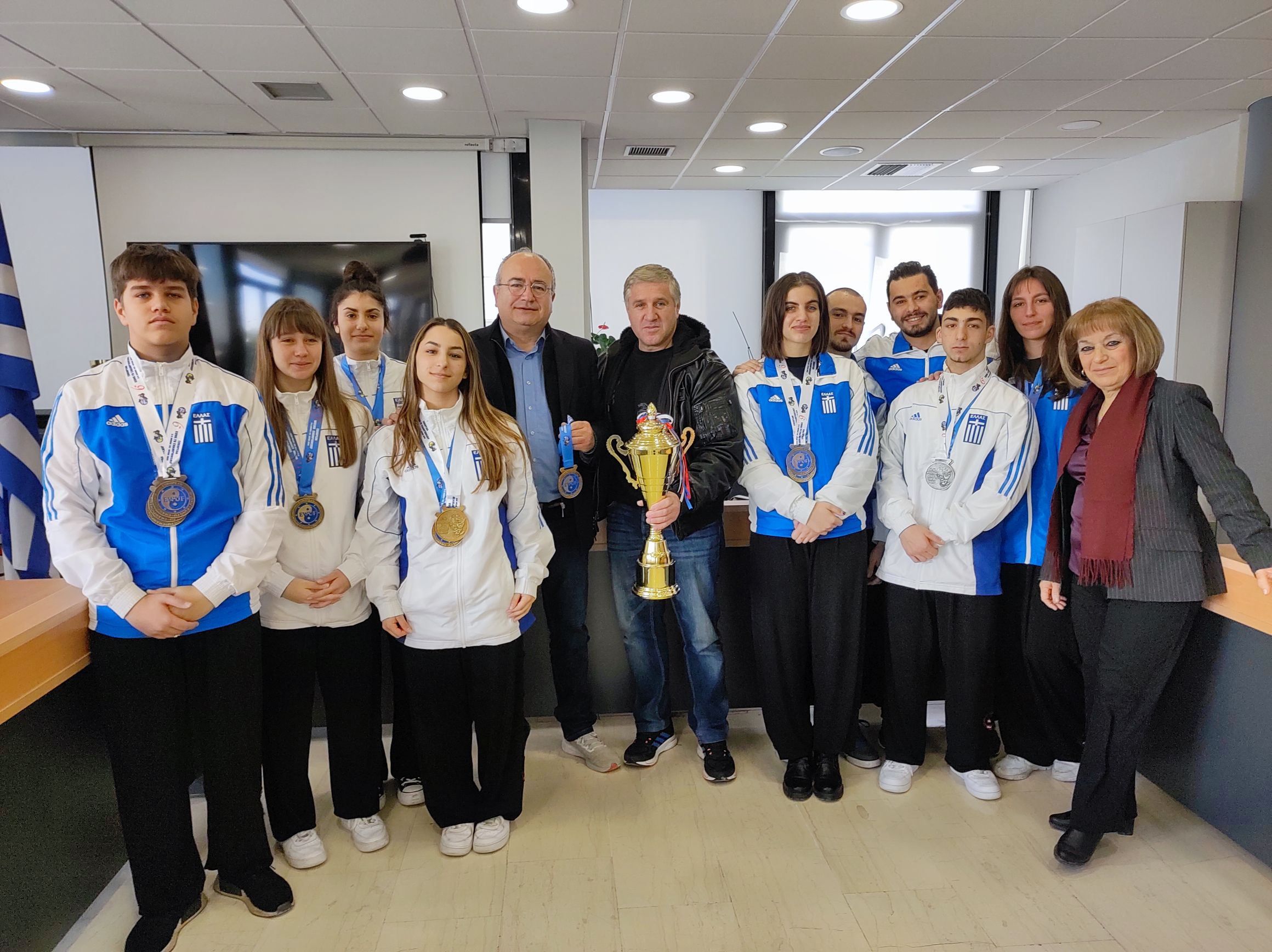 Ο Νίκος Μπάμπαλος συνεχάρη τους αθλητές του Συλλόγου Κουνγκ Φου Ηρακλείου Αττικής