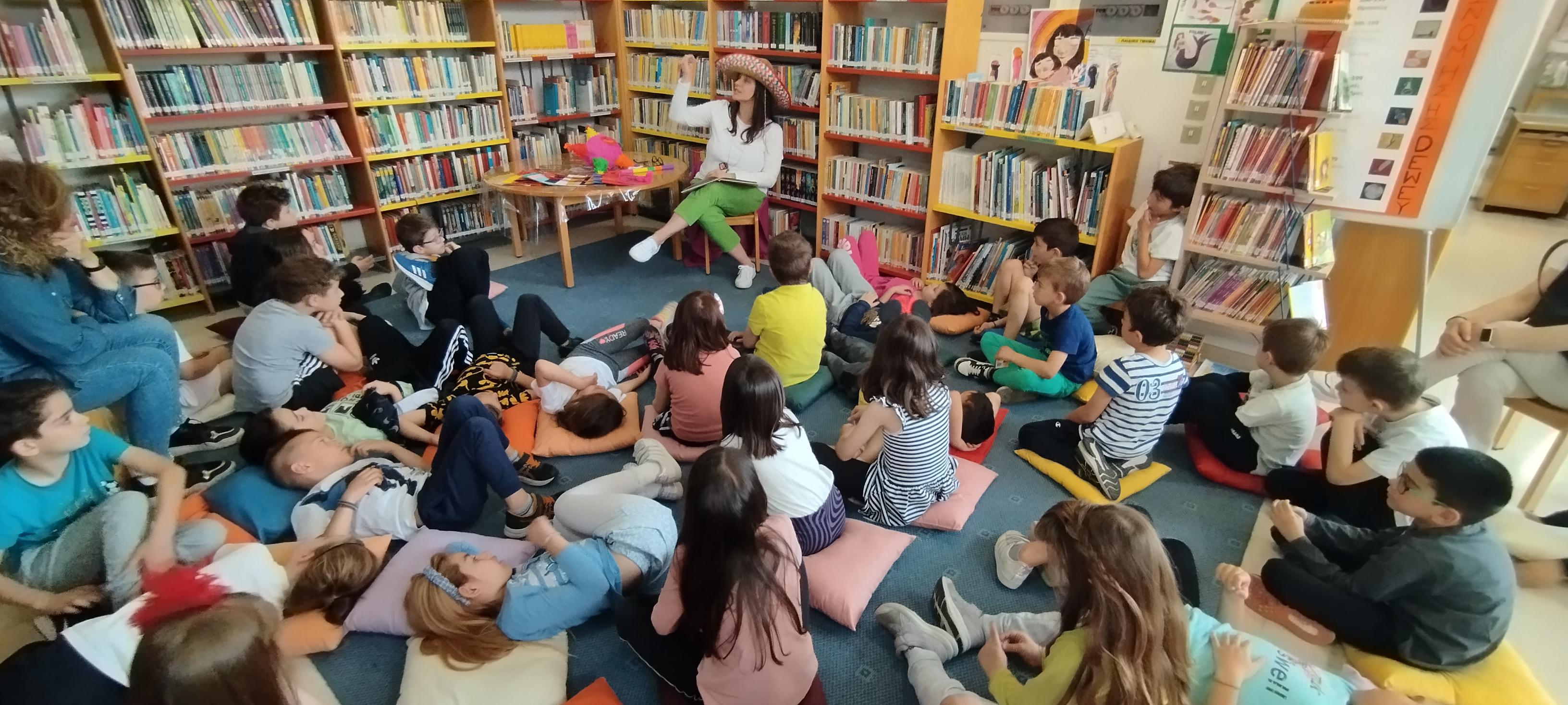  «Γνωριμία με τη Βιβλιοθήκη - Παρουσίαση βιβλίου»