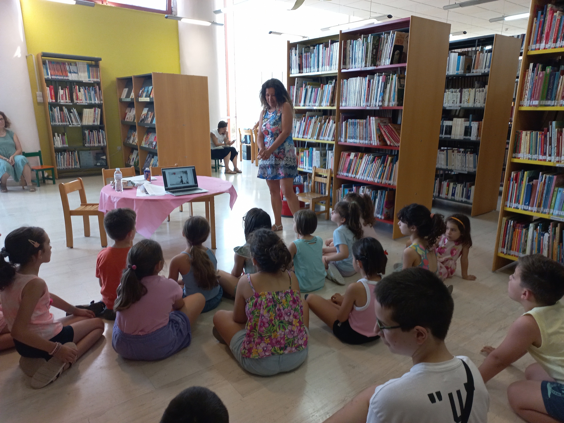 Καλοκαίρι στη Βιβλιοθήκη: “Και οι τοίχοι έχουν φωνή!”